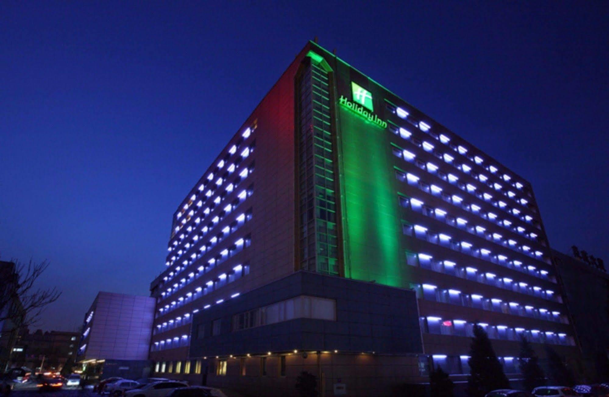 Holiday Inn Beijing Downtown Bagian luar foto